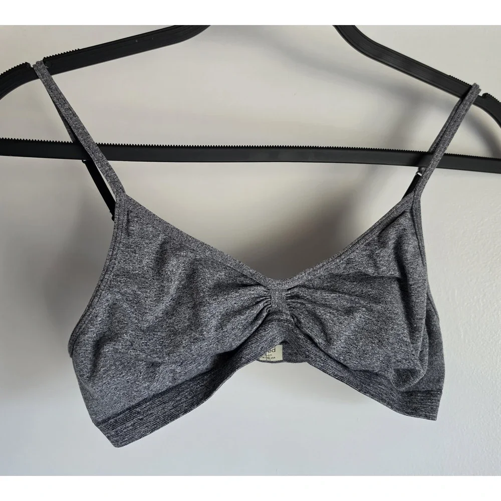 Wilfred Sports Bra Medium Grey Heathered Sleeveless Athleisure Activewear Top